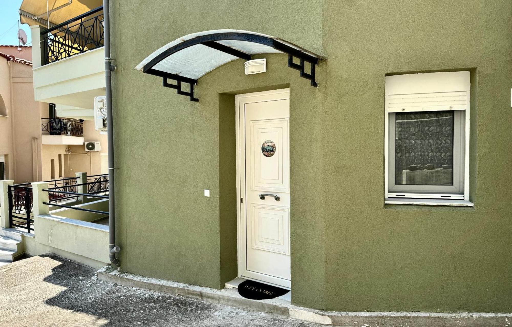 Agis Lägenhet Kavala Exteriör bild